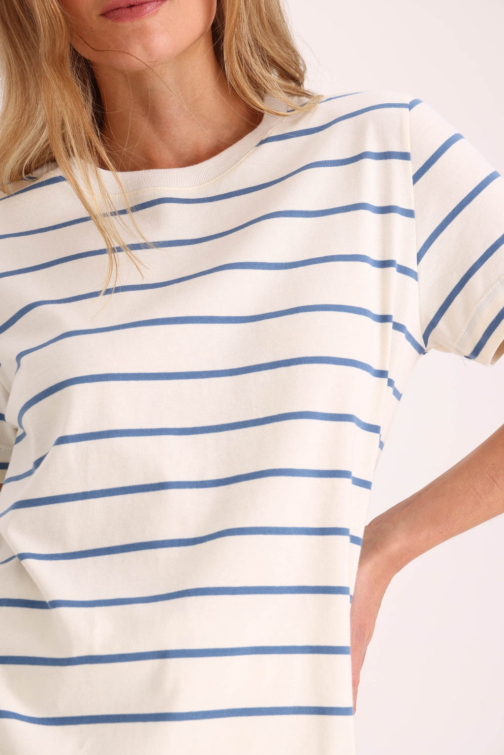 REMERA RAYADA BRUMA