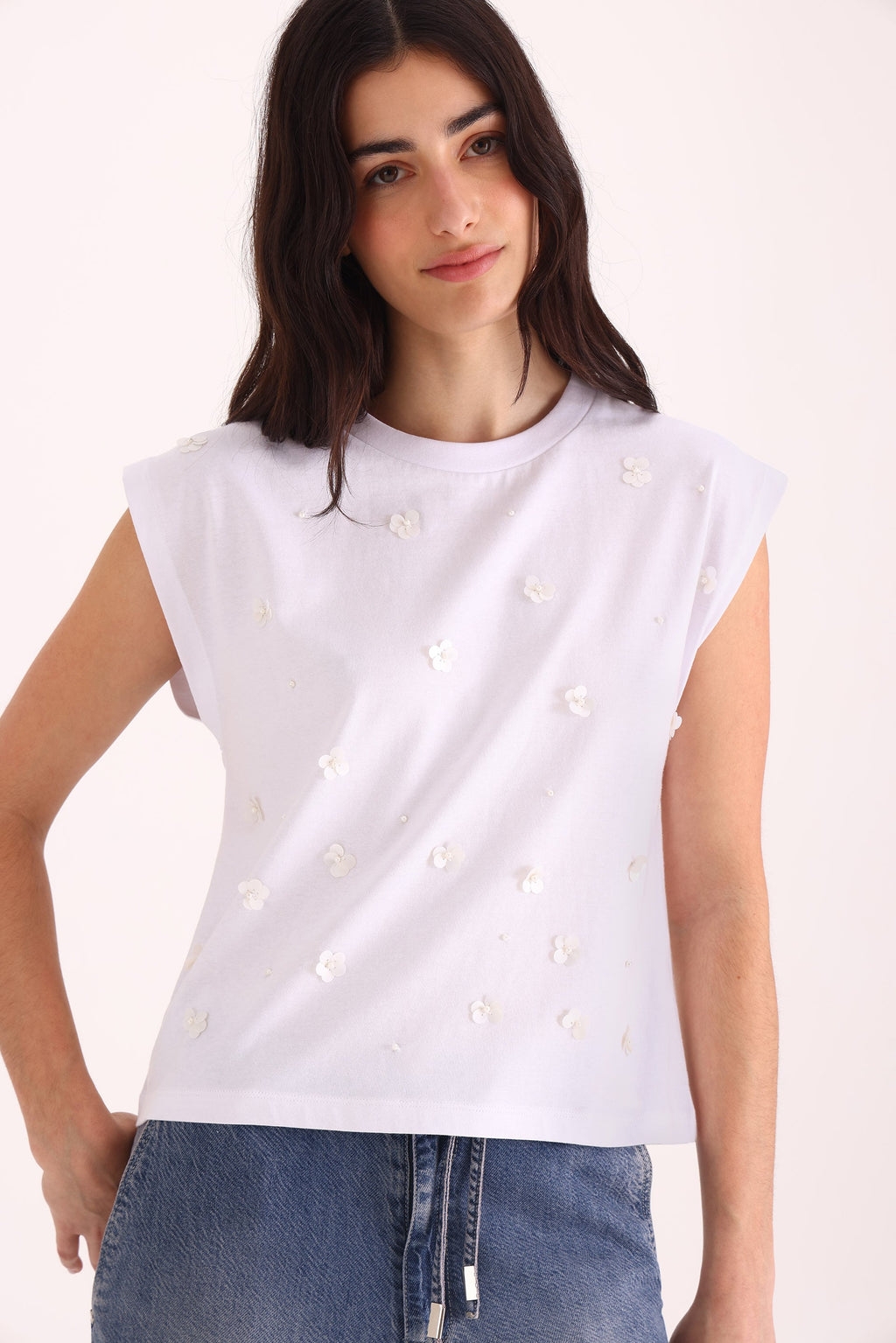 REMERA KIWI LENTEJUELAS