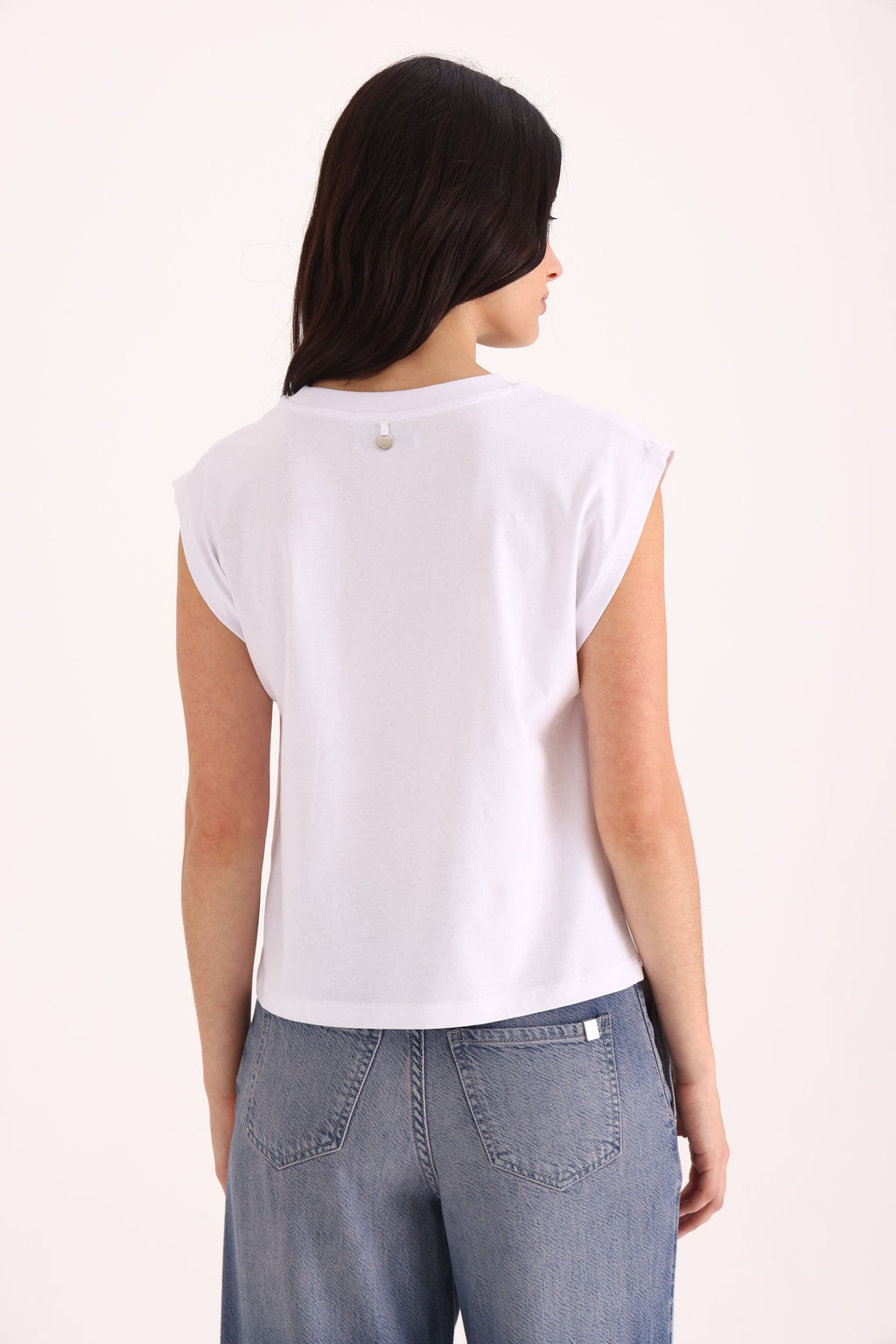 REMERA KIWI LENTEJUELAS