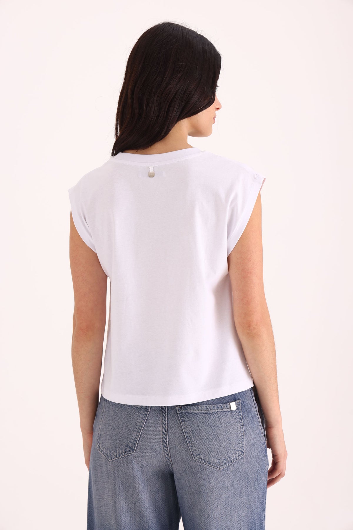 REMERA KIWI LENTEJUELAS